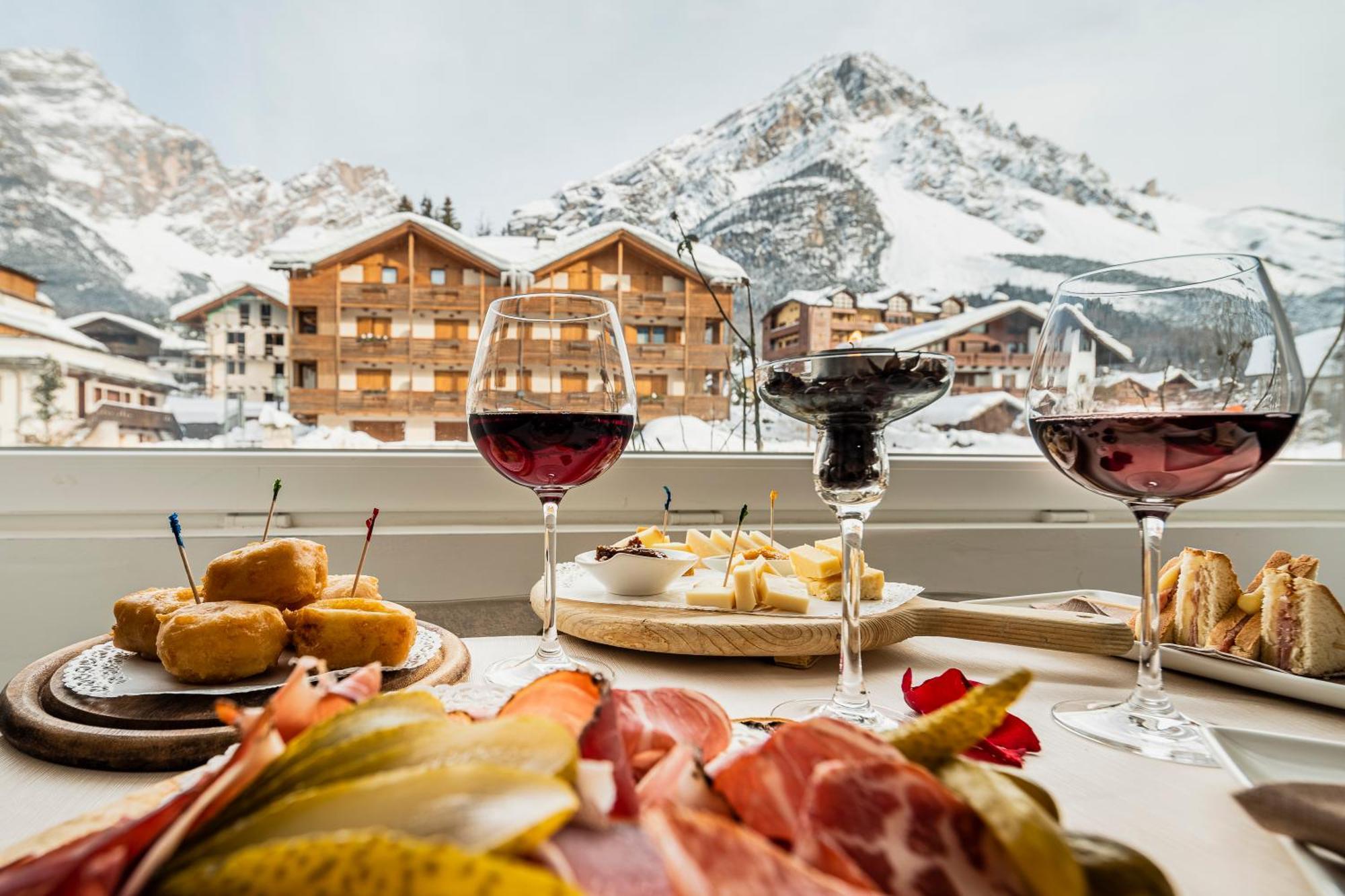 Hotel Marcora & Spa San Vito di Cadore Exterior photo